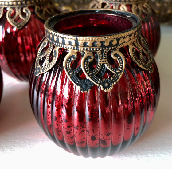 Theelicht rood met metalen rand