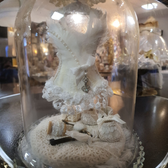 Brocant opgemaakte stolp