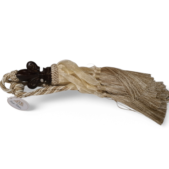 Baroque Flos Taupe Grote