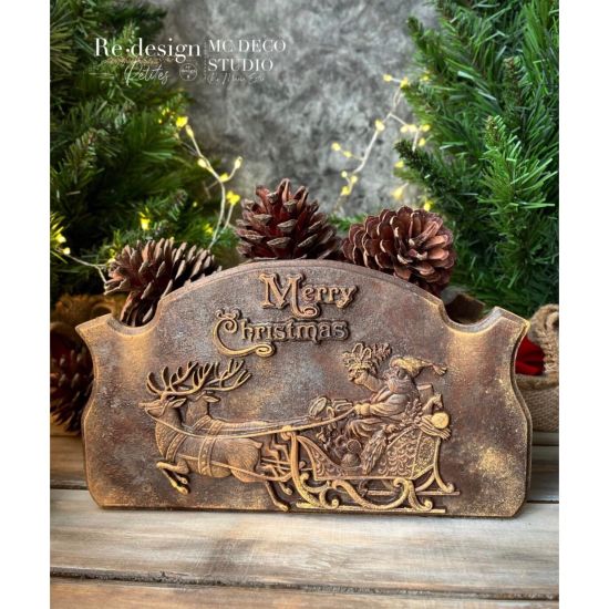 Mould Santa’s Sleigh